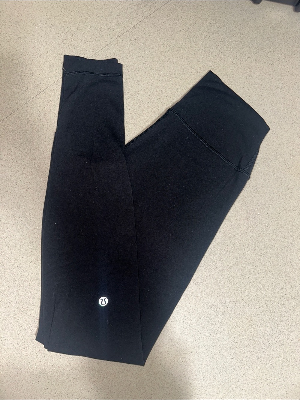 Lululemon Black mid-Rise Leggings - Picture 1 of 1